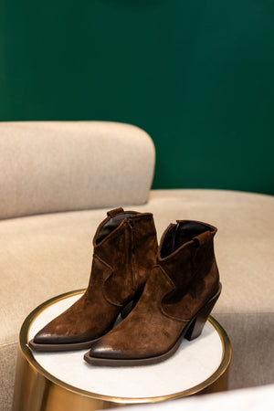 Brown Cow boy quarter boot
